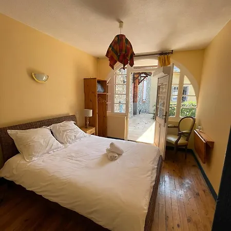 Le Rocher Hotel
